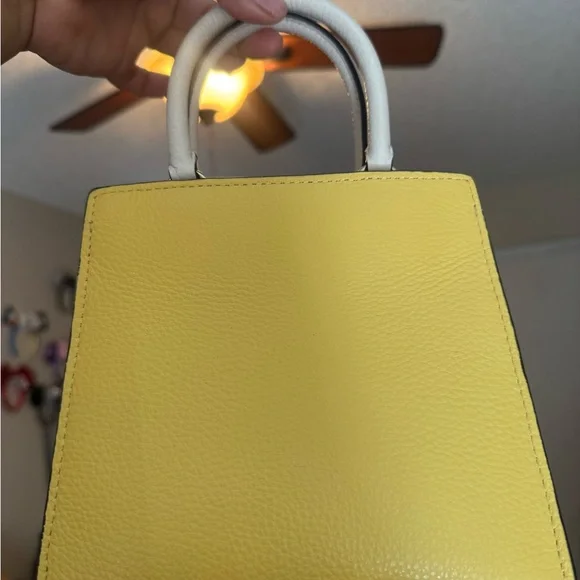 Coach Yellow and White Mini Bag with Structured Design - Picture 2 of 3